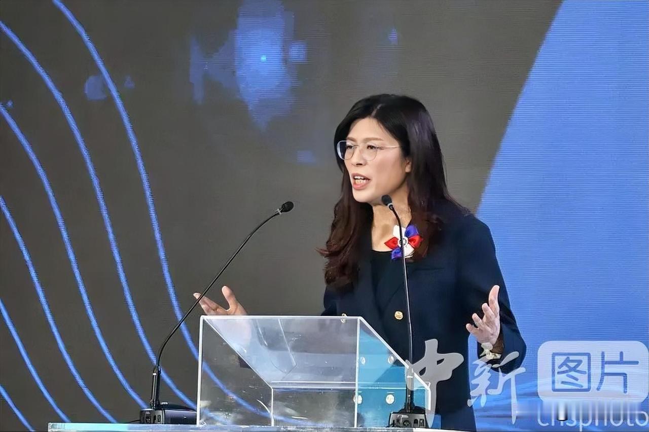 📢✨稳中求变！郑丽文接连发力，蓝营凝聚共识、聚焦民生两岸
 
近期，中国国民党