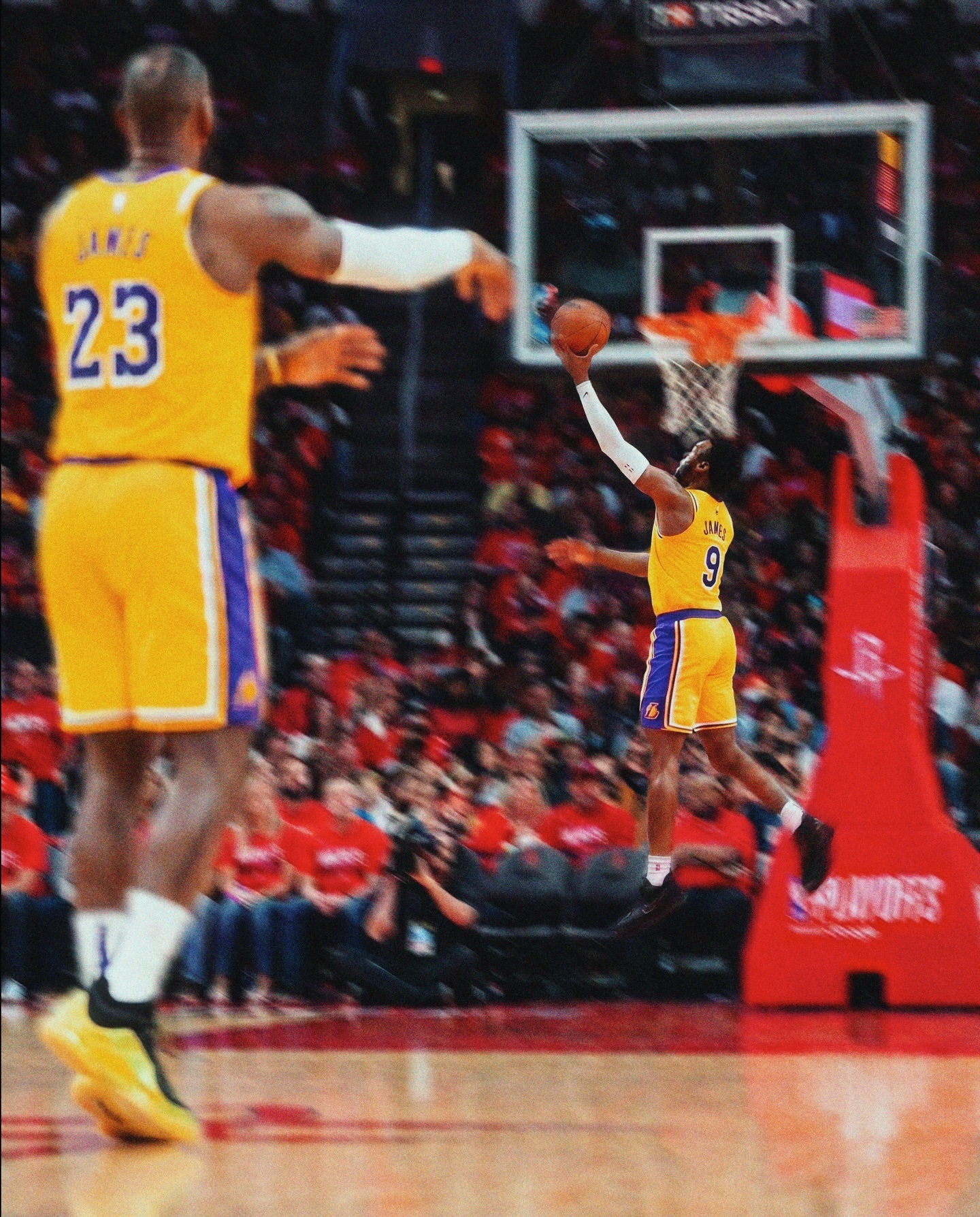 小子下场给你爹也这么传一个。詹姆斯布朗尼詹姆斯湖人vs火箭