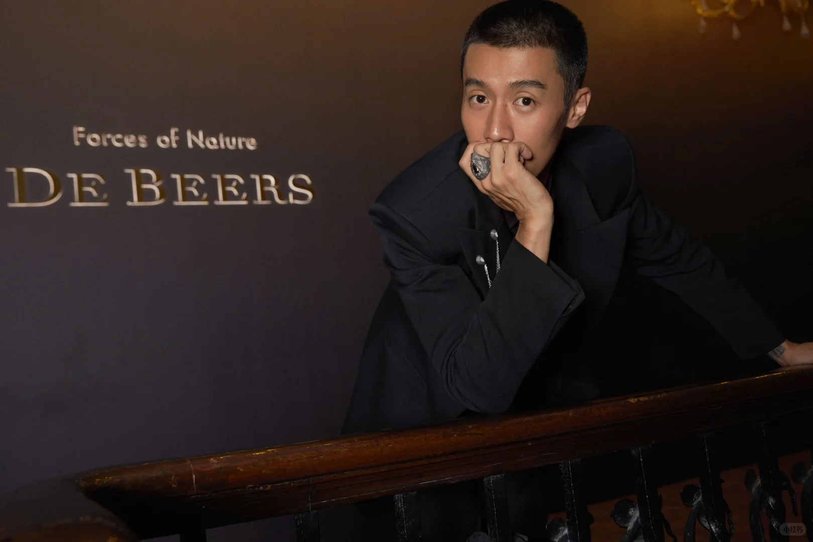 高级珠宝展里有____？