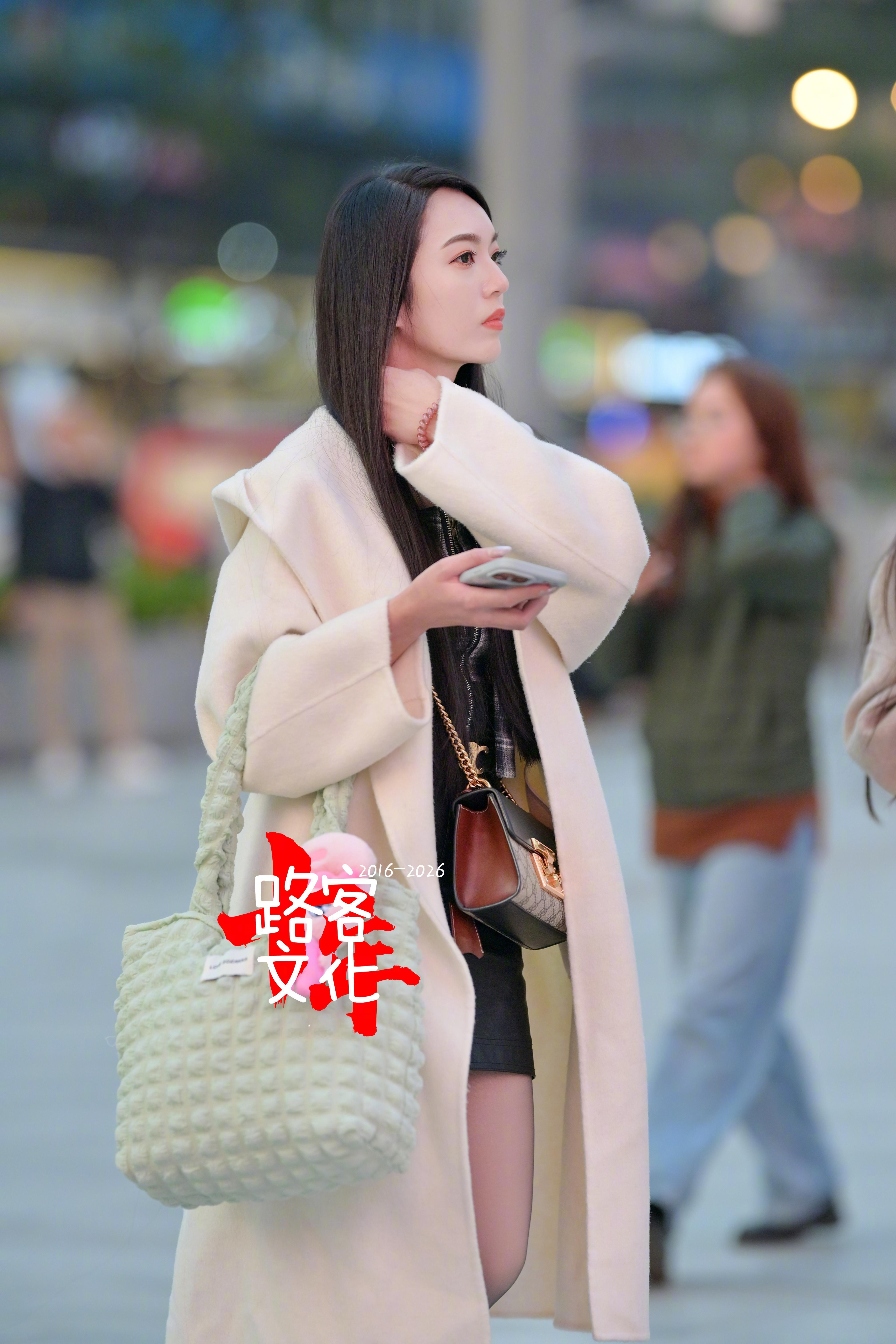 开始想想中午吃啥了！ 