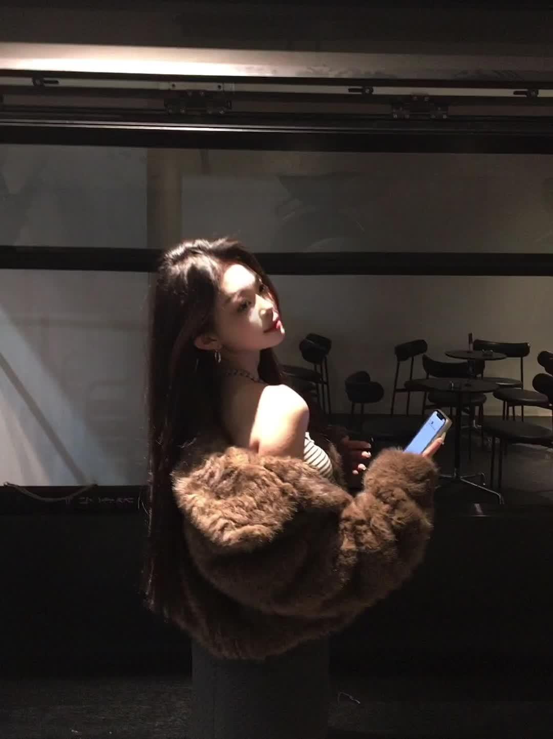 我把痛苦当玩笑讲 直到有人说这不好笑