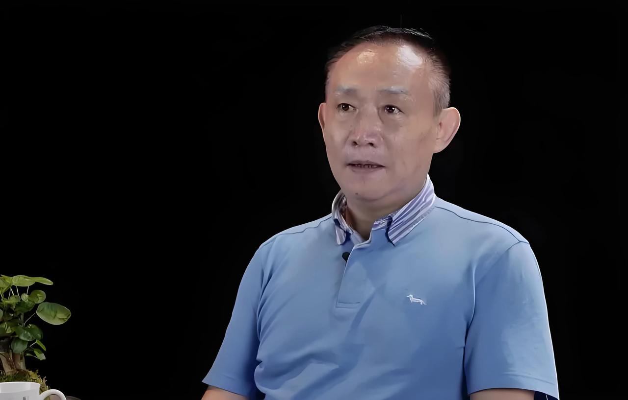 卢麒元先生说：“此情此景，令人痛心疾首。众多体制内的专家学者，竟联手蒙蔽组织与民