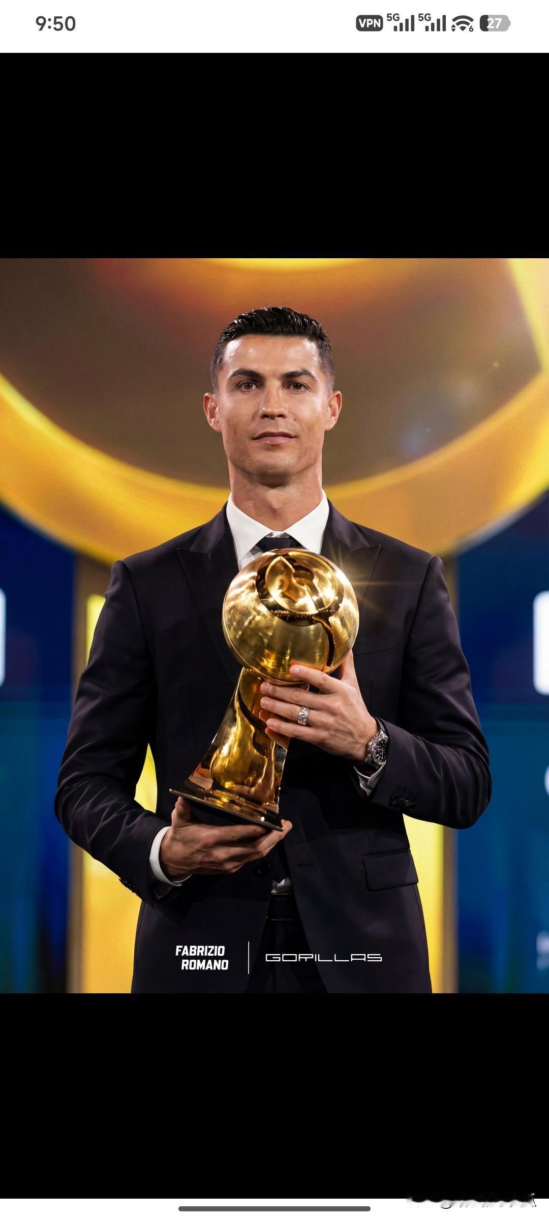 克里斯蒂亚诺·罗纳尔多
荣获2025年环球足球
最佳中东球员奖！
土豪盖戳赢麻了