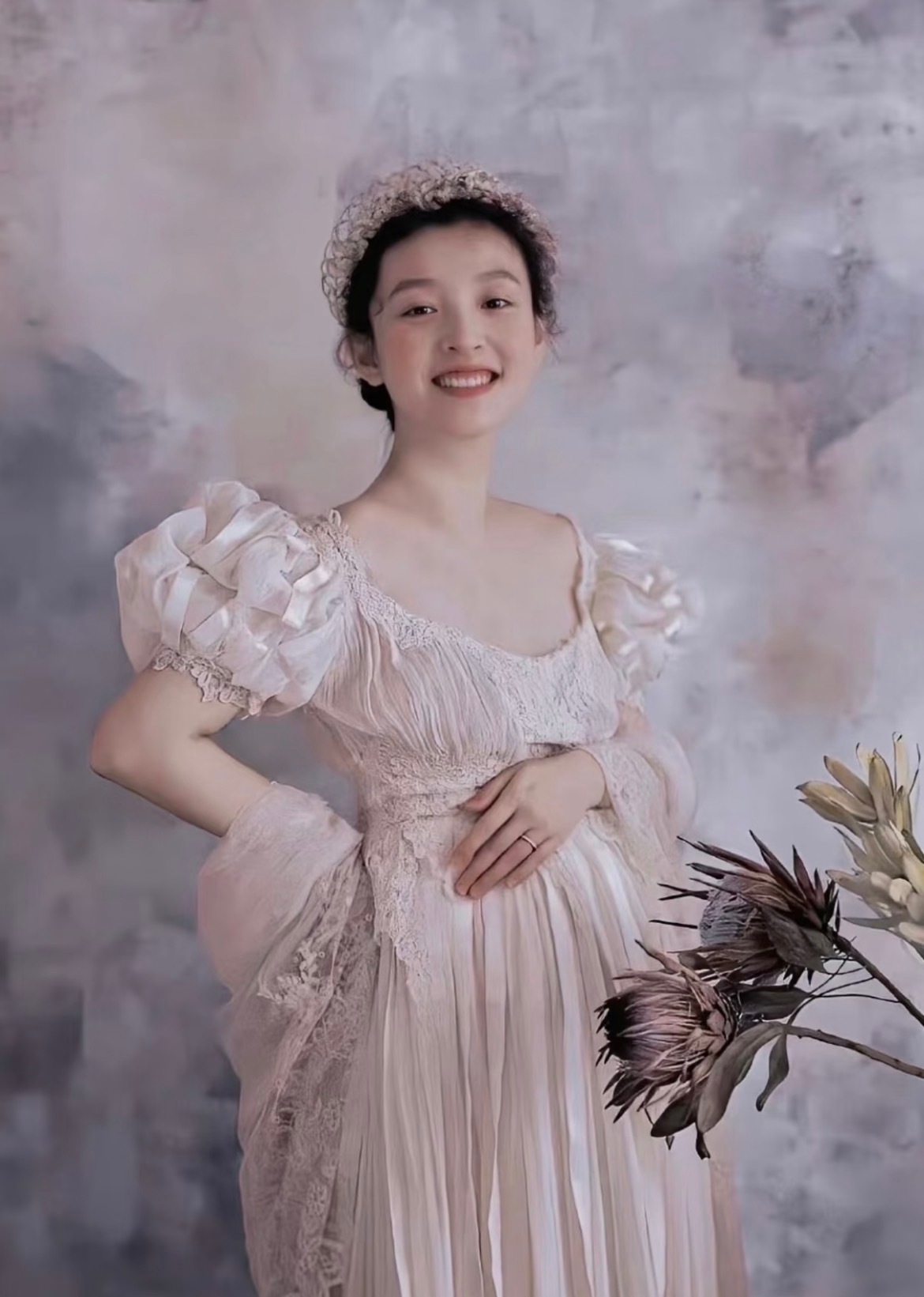 吴倩不承认自己是恋爱脑在她结婚前，可能也没看清这个人是这样的，当她发现后果断离婚
