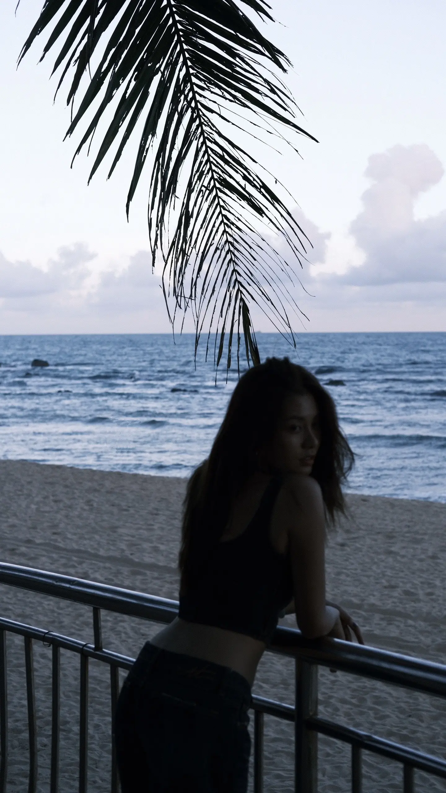 蓝调 一起看海 小麦色