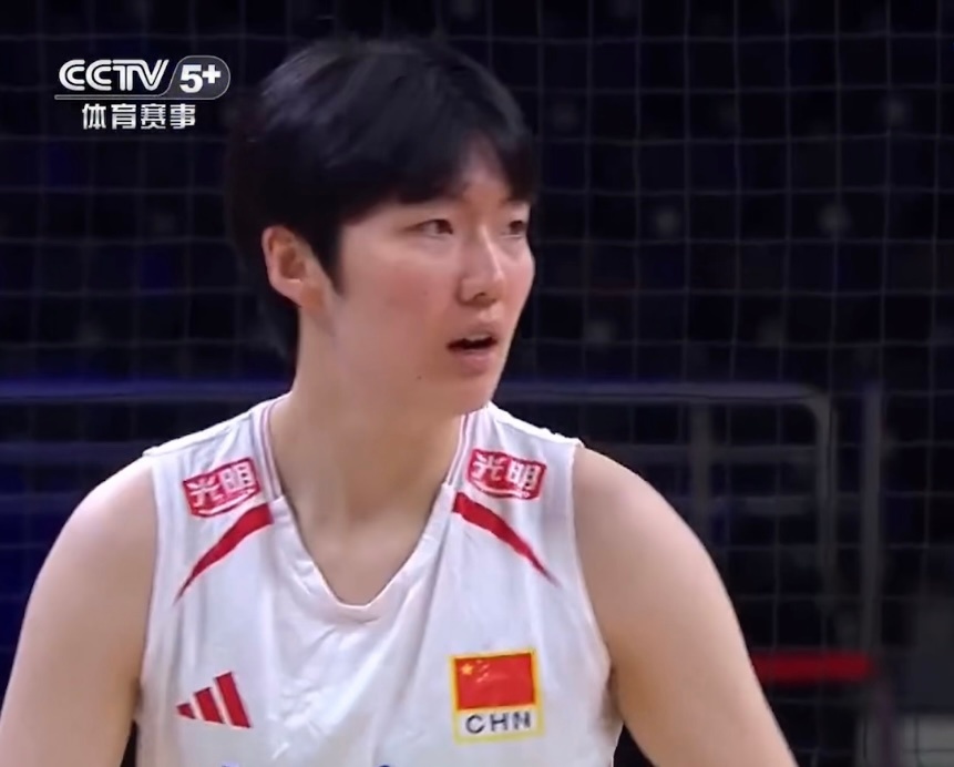 郭中楠：我们抱着复仇的心态来打这场球的！中国女排vs法国女排2026世界女排联赛