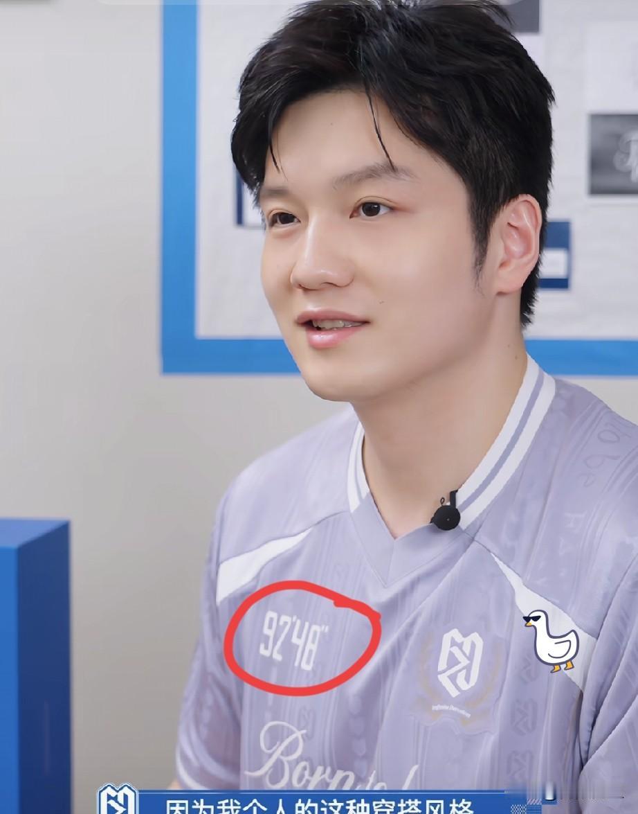 现在樊振东远赴德甲赛场打拼，
依旧扛起国乒的风采，
在我们东北人心目中他永远是第