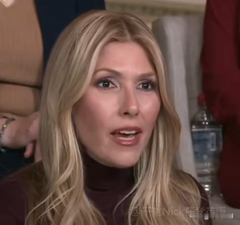 卢比奥妻子珍妮特·鲁比奥表示：“马可很崇拜特朗普总统，他不管事无巨细，让每个人都