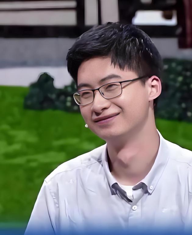 寒门出身的庞众望、韩雅平逆袭清华的故事让不少人感慨，家庭穷到极致有时也是一种财富