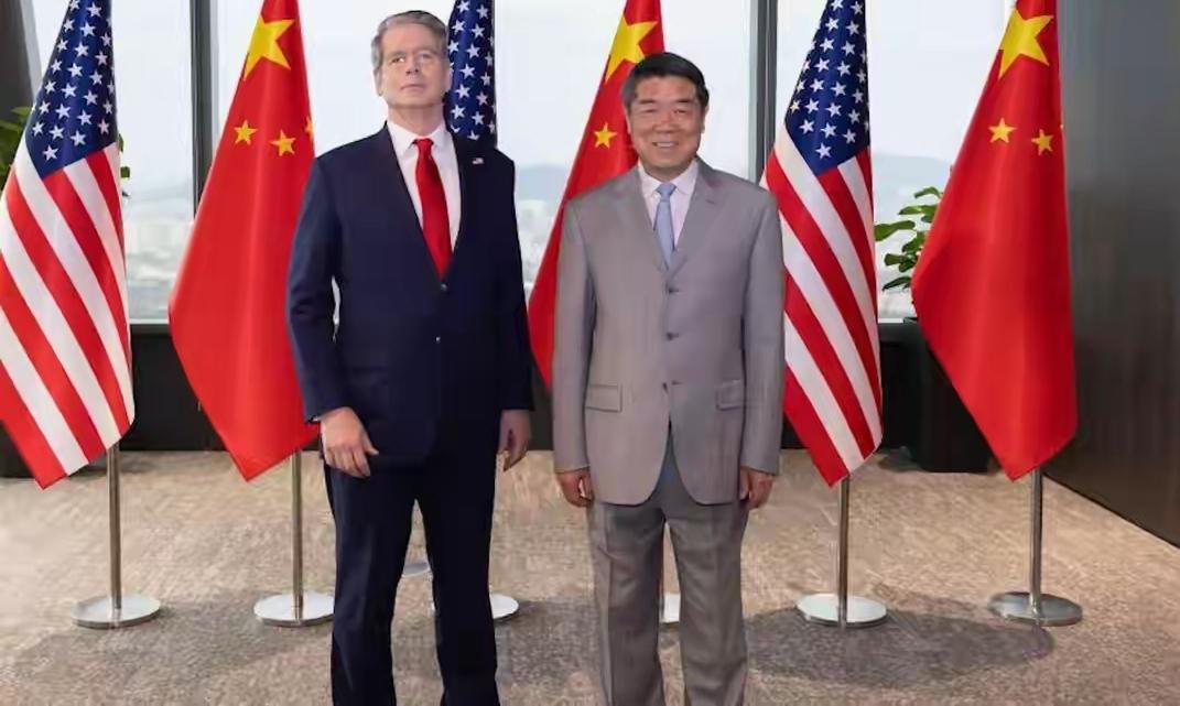 中美各退三步，中方暂停实施稀土出口管制新规，但仍“留了一手”