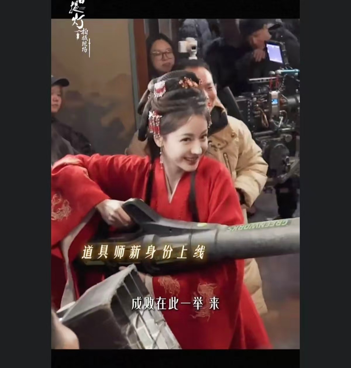 迪丽热巴笔下的陈飞宇迪丽热巴画了陈飞宇 谁还没被这段笑晕！戏里《白日提灯》贺思慕