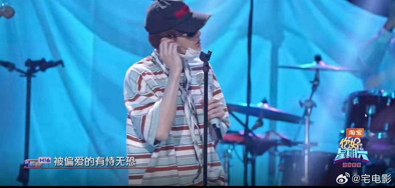檀健次[超话]谁懂檀健次清唱这一下你好星期六 檀健次好六唱歌超帅！和旅行团乐队彩