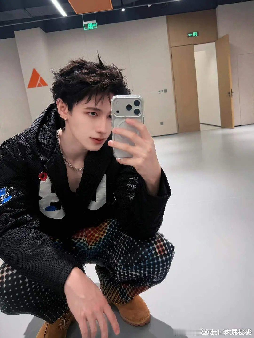 朱志鑫一大早帅我一大跳 