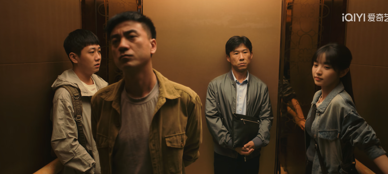 张一昂和周荣两个人是不是神经病啊哈哈哈 