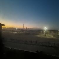 这里是二二五团玉泉镇火车站早上9点23分的随拍记录
我的今日状态：😁轻松愉快