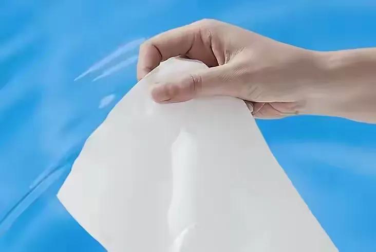 “万万没想到！”浙江宁波，一女子因为有痔疮，排便后总觉得擦不干净，于是开始用湿厕