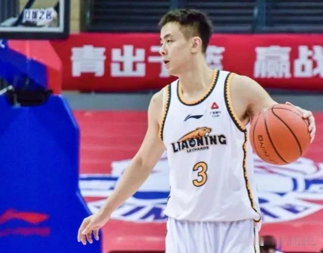 CBA，辽宁男篮109-98深圳男篮，赵继伟26+10，贺希宁30+6，必须承认