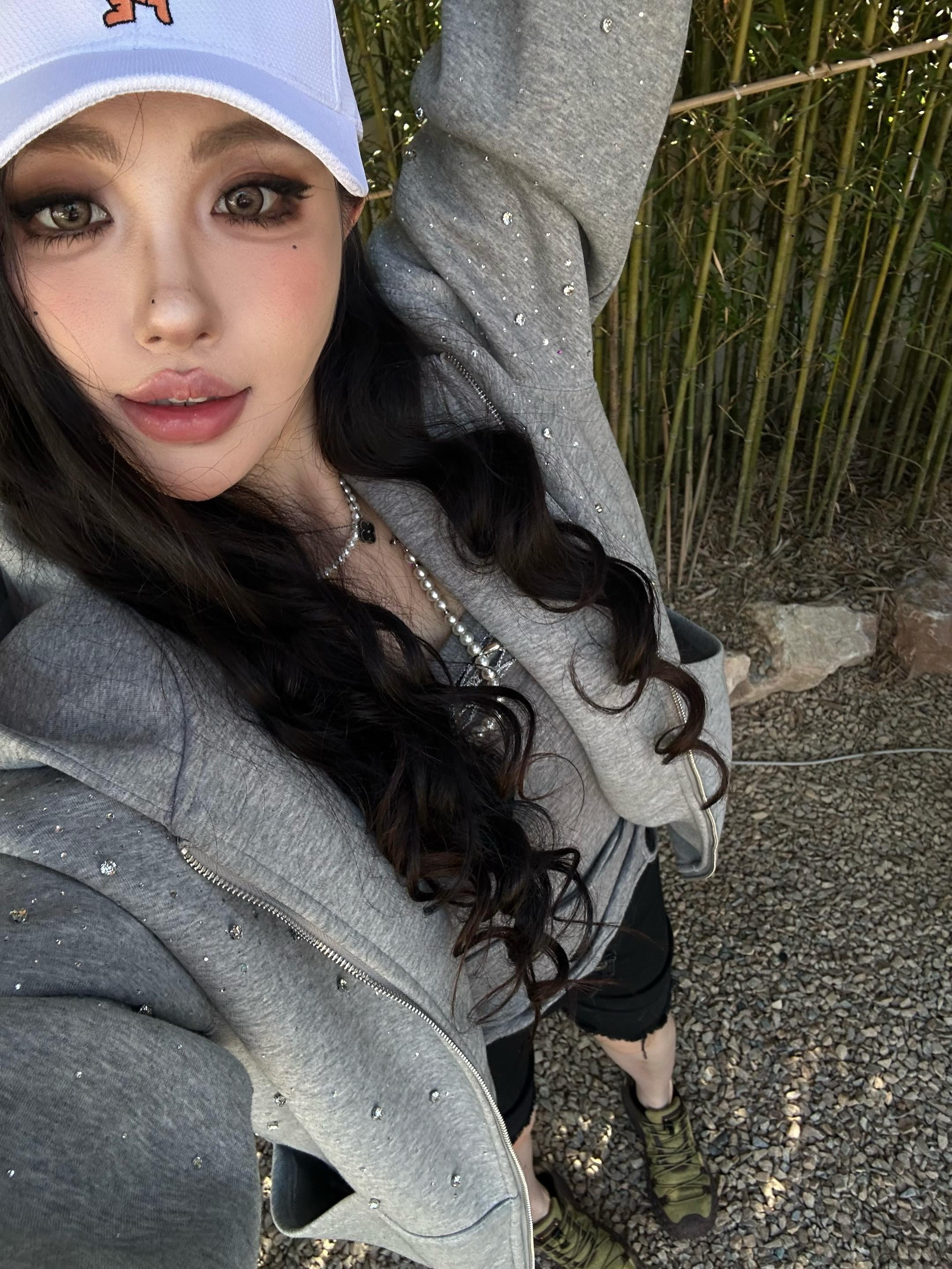 这个世界一直在克我 我穿耐克已经没有用了