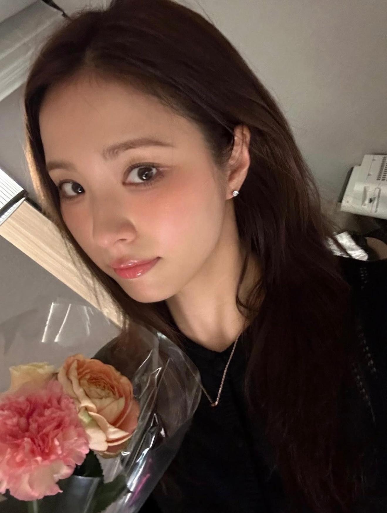 申世景 申世景 日常一直在探访美食的路上哈哈 ​​​