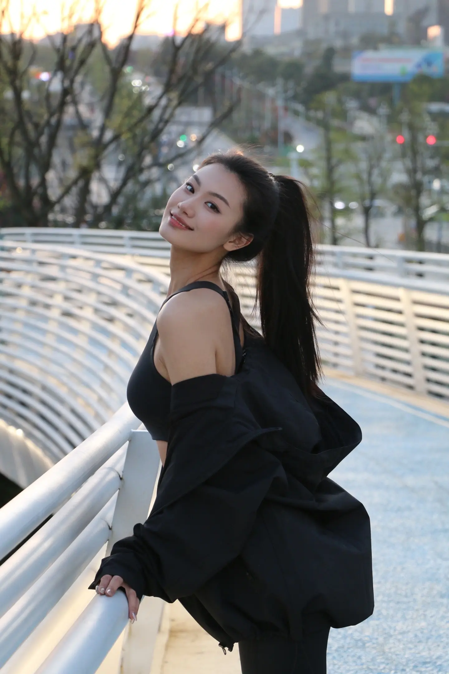 内心强大的人才不会惧怕外界的目光。