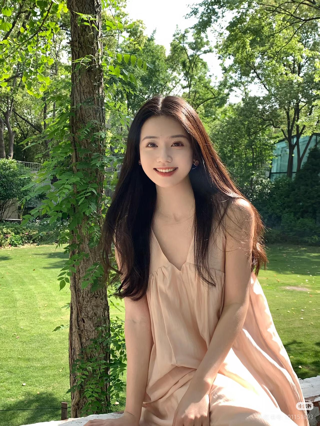人性规则19条
 
1．见过世面的男人，不缺女人。
2．见过世面的女人，不轻易相