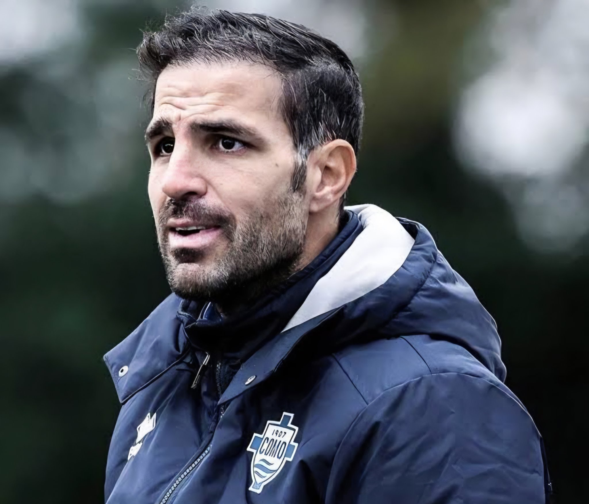 科莫俱乐部主席苏瓦索就法布雷加斯一事发表言论：“如果这能让他感到快乐，那就随他吧