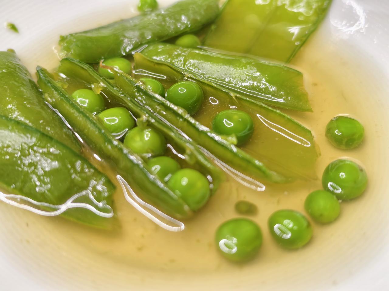 春天多吃应季食物
特别是绿色的，养肝
不知道你们吃不吃菊花脑❓️
这个蔬菜我五星