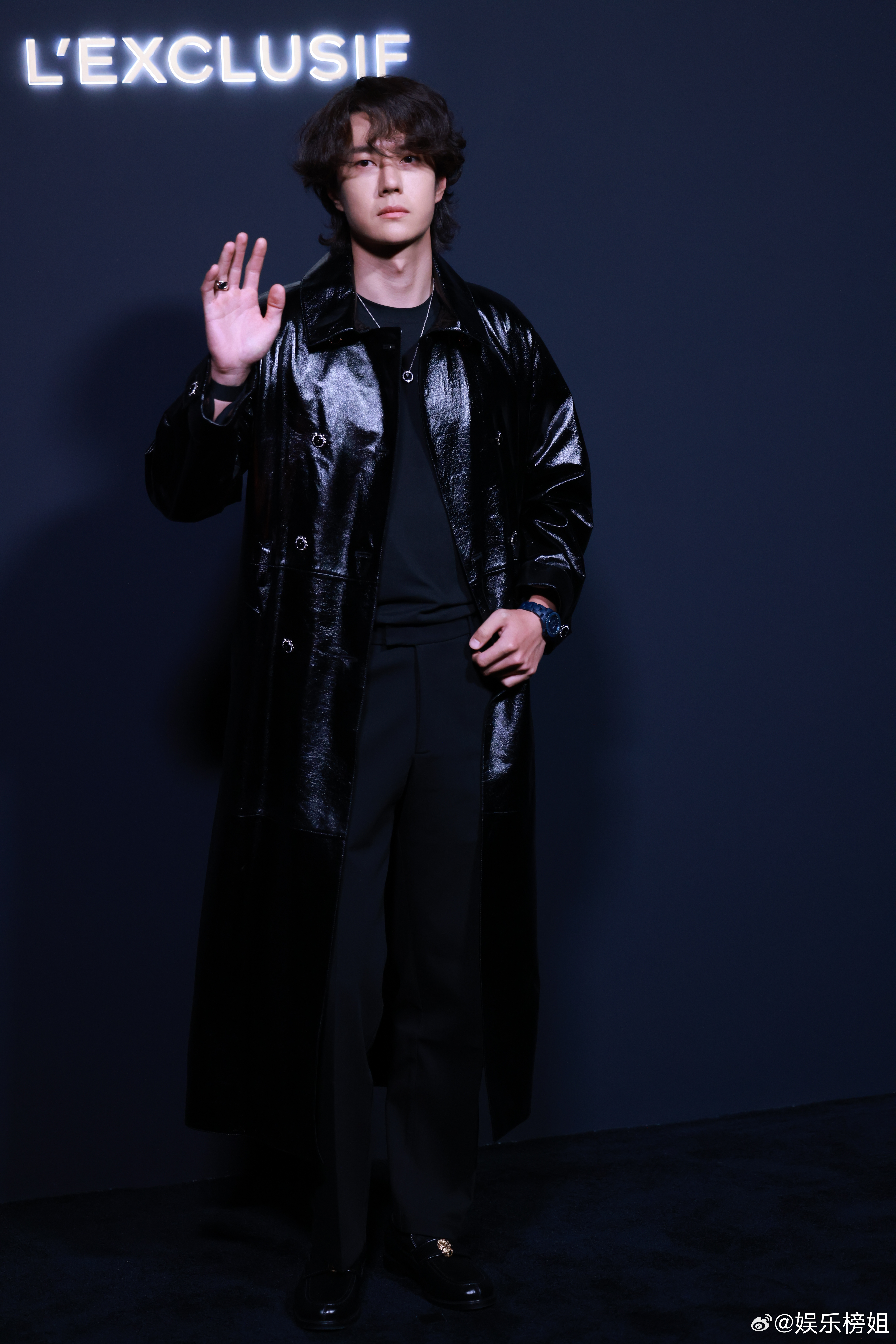 香奈儿蔚蓝之夜明星阵容 香奈儿品牌形象大使王一博、井柏然、窦靖童，歌手单依纯、周