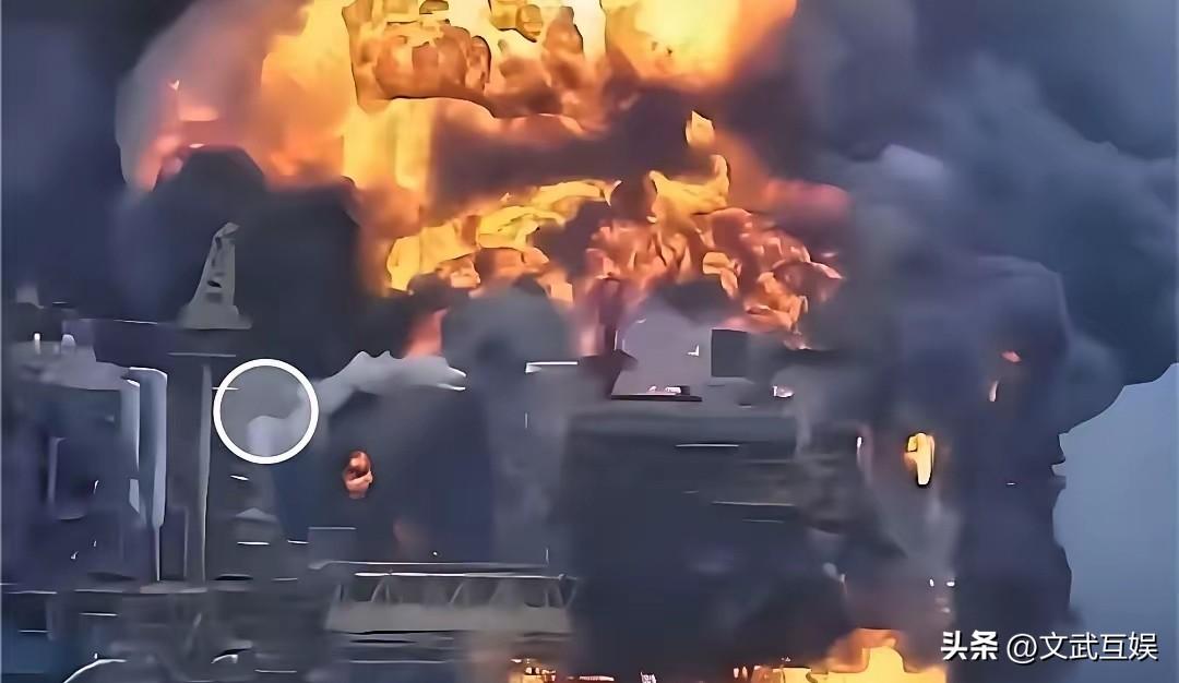 欧洲这下可热闹了。
以色列军工巨头埃尔比特，在捷克的核心工厂，凌晨一把火给烧了。