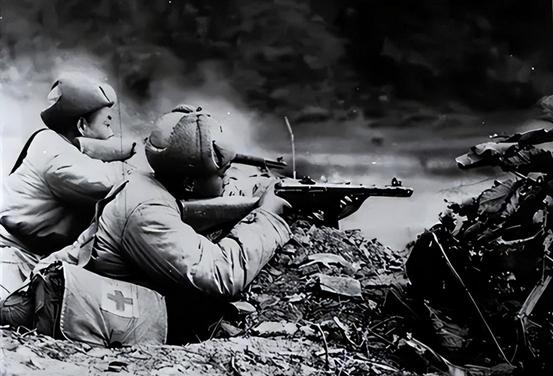 一个人的增援部队，上甘岭坚守五天四夜，让美军见识了神级兵王
“1952年10月1