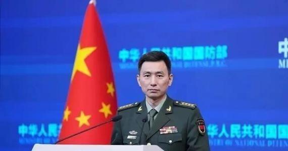 奉劝所有中国人，务必认清现实：日本正在加速复辟军国主义老路。国防部和央视近期密集
