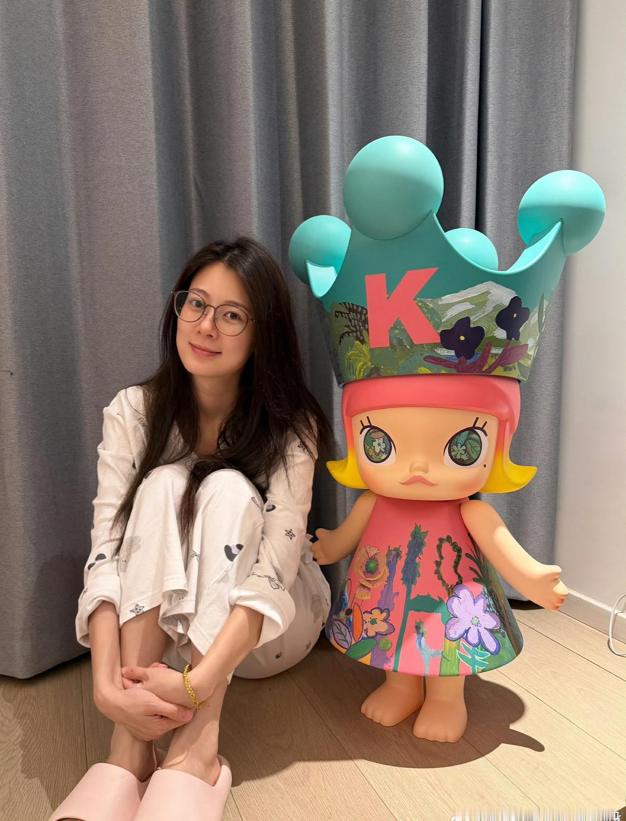 zzy 赵昭仪御廷谣zzy赵昭仪严馥之
对你永久的心动中一分一秒都泛着悸动.𝓔