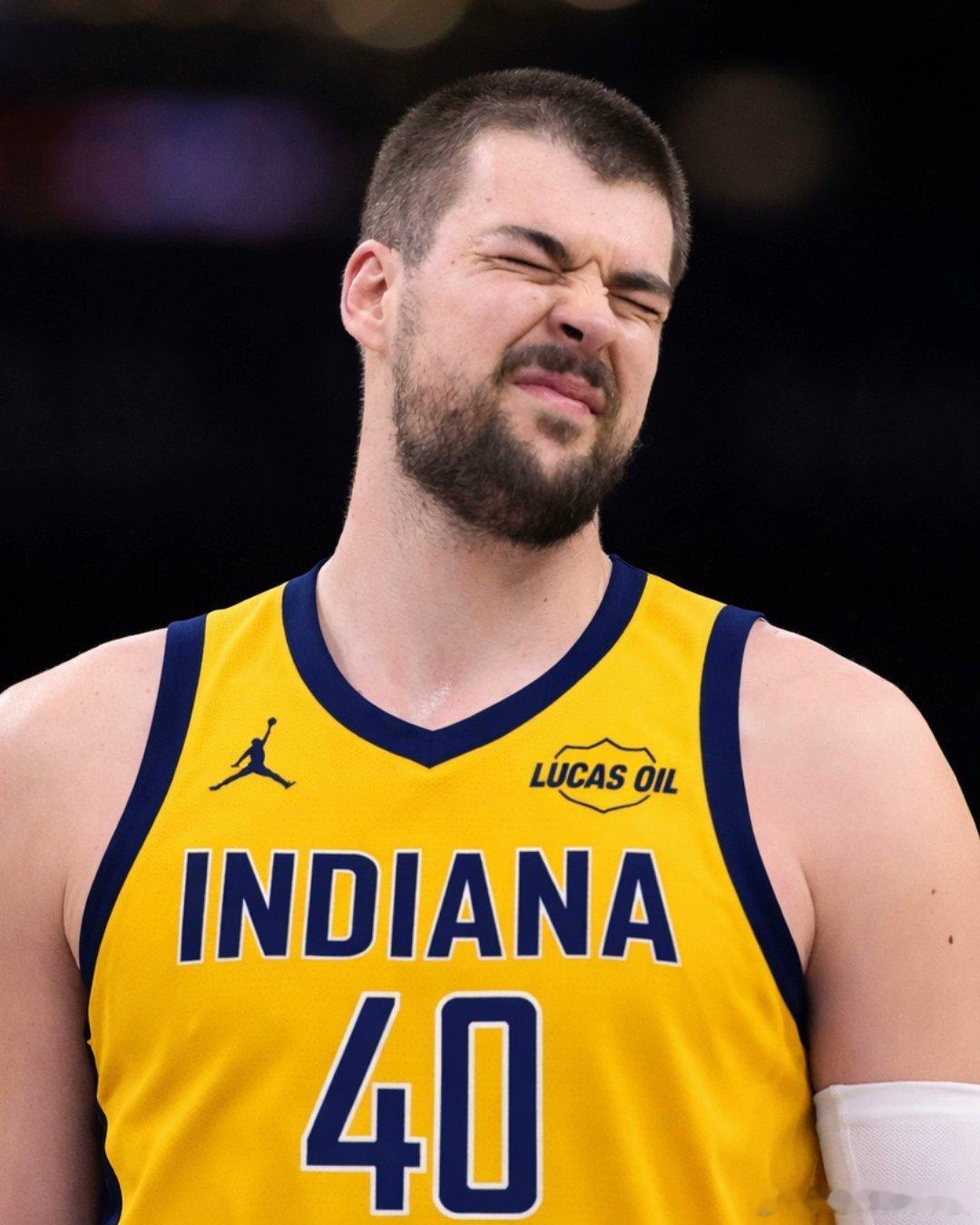 步行者快船完整交易：步行者送出2026年带保护的首轮，2029无保护首轮，一个未