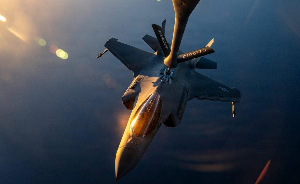今日肥电 早安，美中央司令部官宣F35A战机在其战区海空域巡逻 