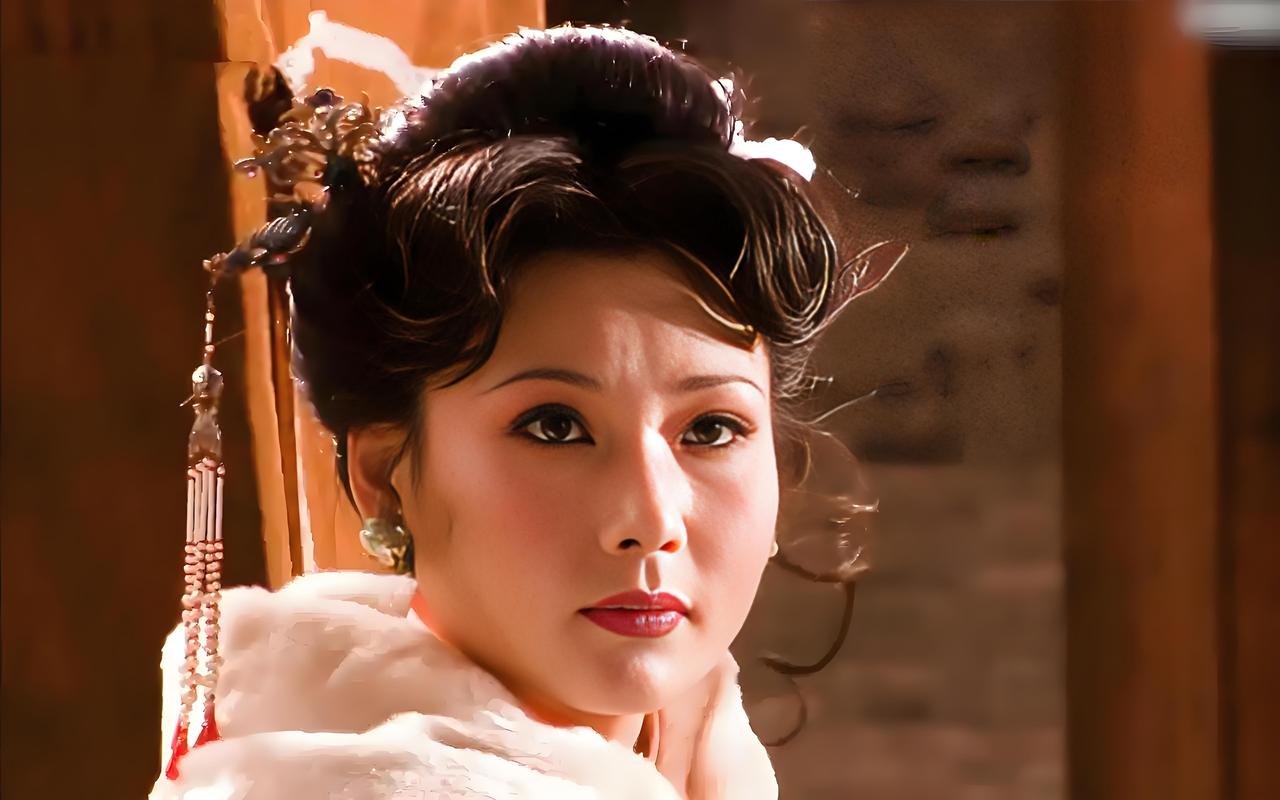 何赛飞这话可太实在了，《大宅门》剧本那确实是一绝。

就像她说的，谁演都会火。当