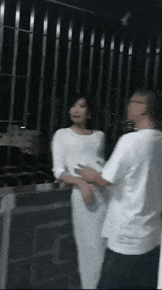 玩归玩，闹归闹，同学聚会别拍照！！

还有就是出去玩商K，有自知之明一点，不要随