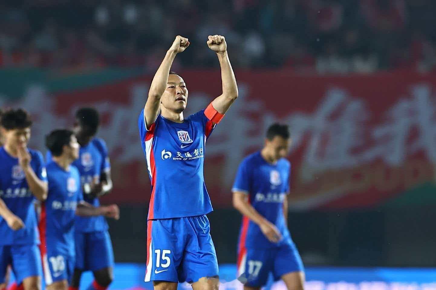 申花豪取联赛五连胜上海申花在4月26日中超第8轮客场3-0完胜河南队，豪取联赛五