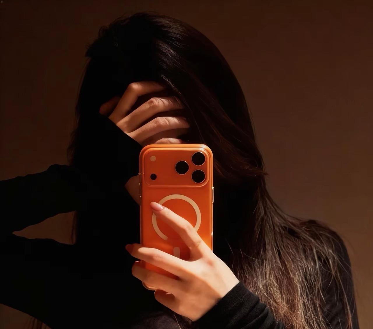 终于走到有质感的年纪一切都恰到好处不喜欢的人与事，学会绕开除了年龄添了岁月的痕迹