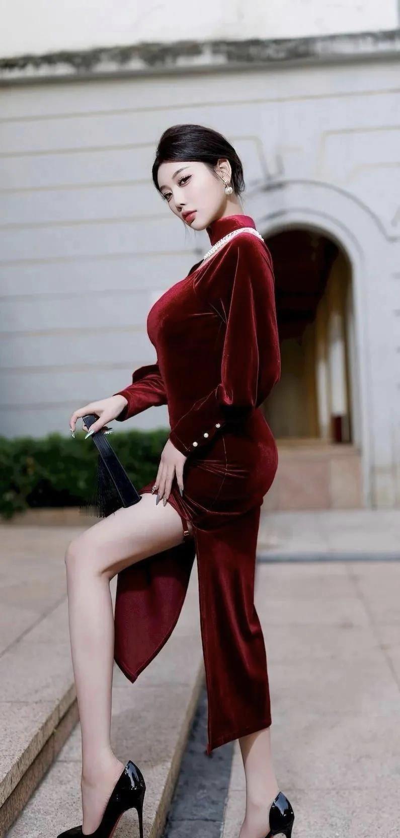 有些事不是看到了希望才去坚持，而是因为坚持才会看到希望。