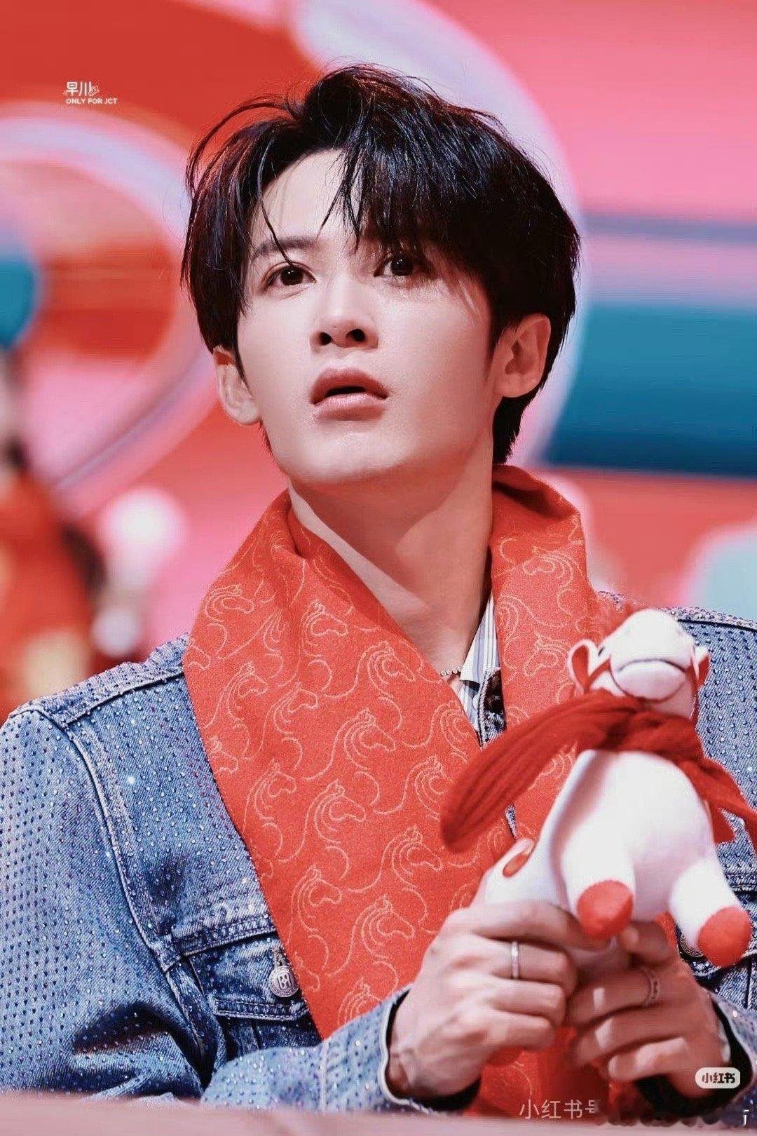 檀健次是懂怎么惩罚的笑鼠了！游戏设定惩罚檀健次写了亲吻鸡头，吴泽林直接破防了哈哈