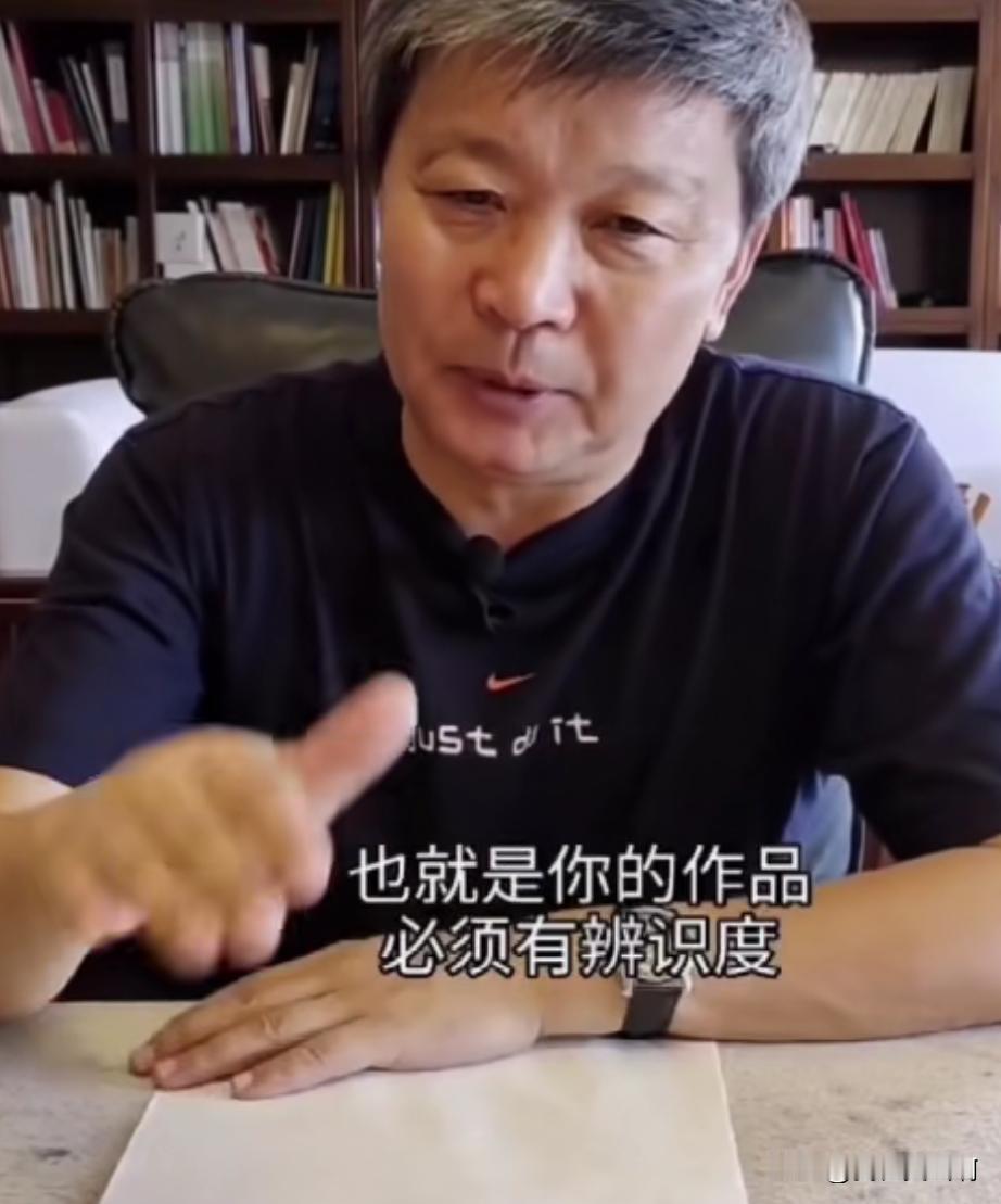 刘京闻这几句话说的
让人刮目相看
高看三分
有这个意识就是成功一半
像这样的书家