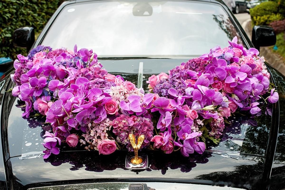 劳务是不能出资的，但还是有巧妙的解决之道股东先承诺认缴股份，以薪酬或咨询费形式作