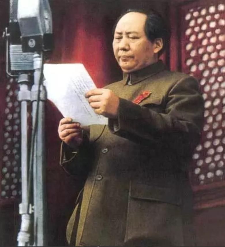 1965年毛主席批评教育制度：“从小学到大学，一共十六七年，看不见工人怎样做工，