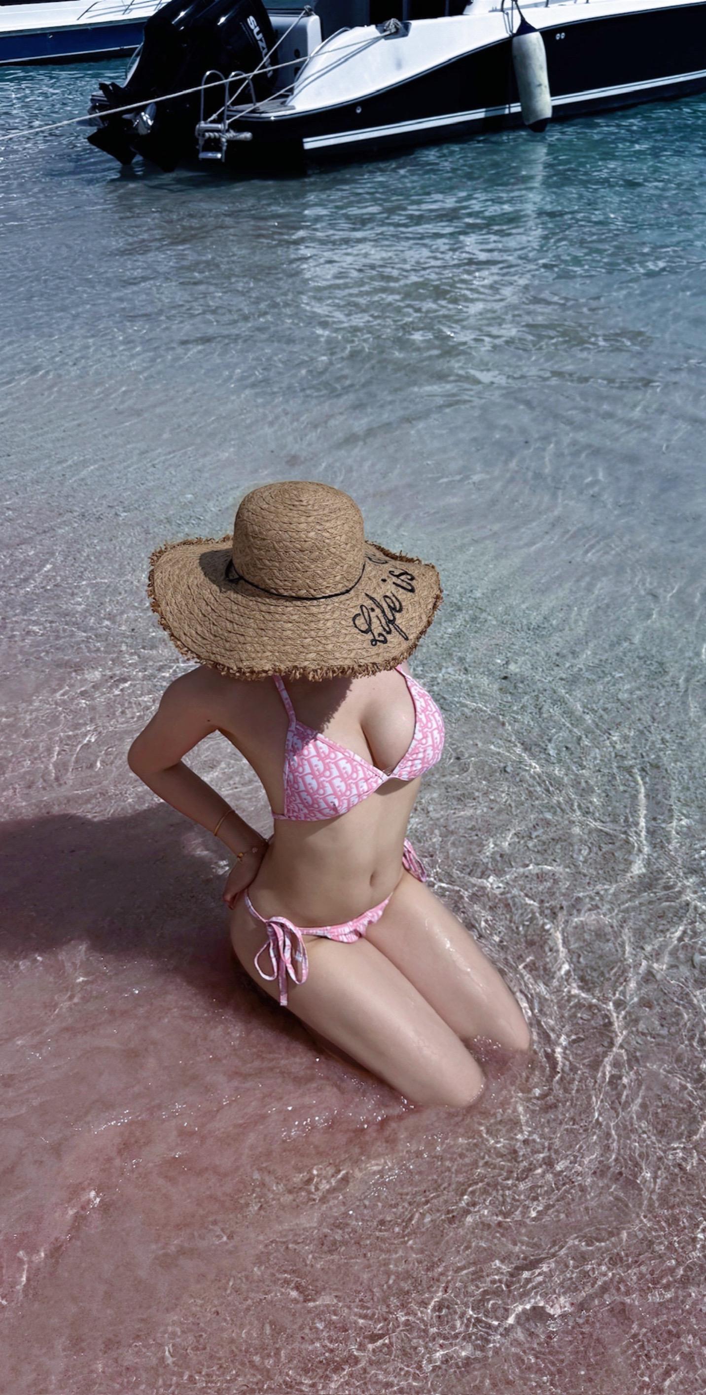 Komodo vibe🏝️👙
