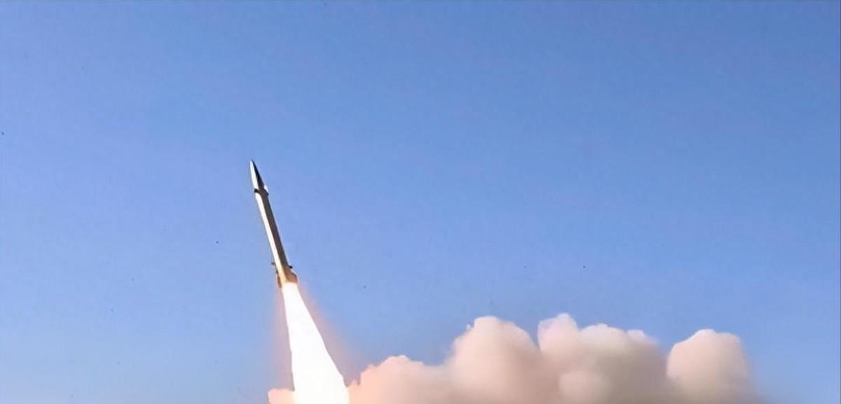 中东这把火，已经足足烧了32天！伊朗那边不但没打算收手，反而越打越兴奋。

3月