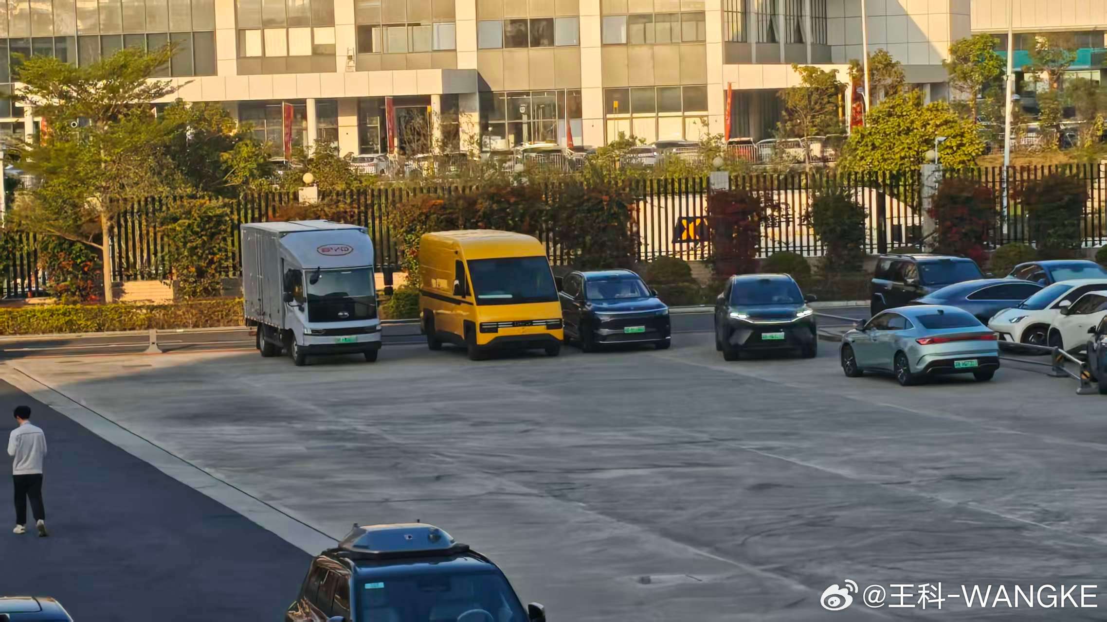 比亚迪E-VALI惊现国内，这是要在国内上市的意思吗？ 