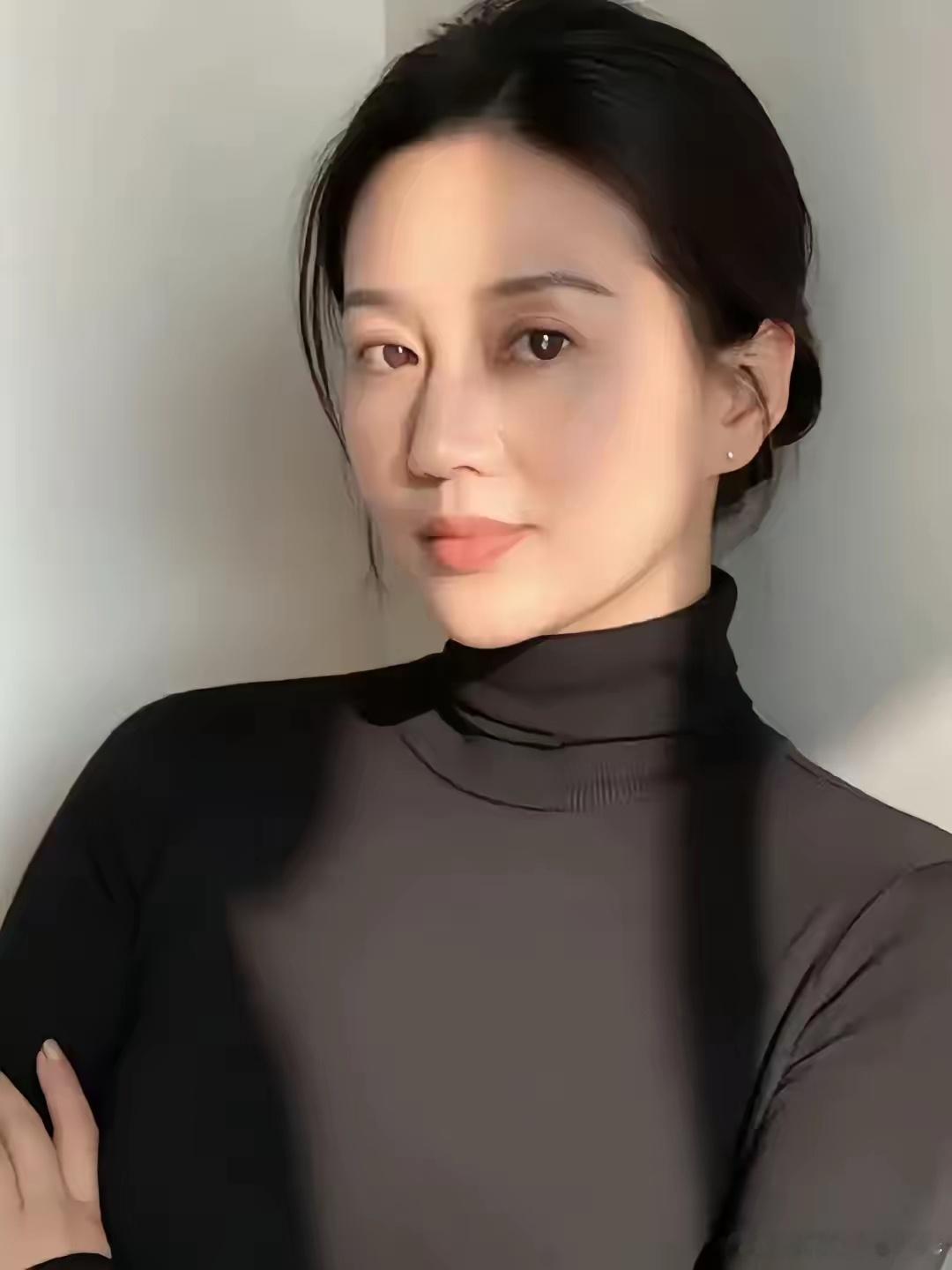 白酒的下跌其实只是开始白酒喝酒 原因其实是：50后的不能喝了60后的喝不动了70