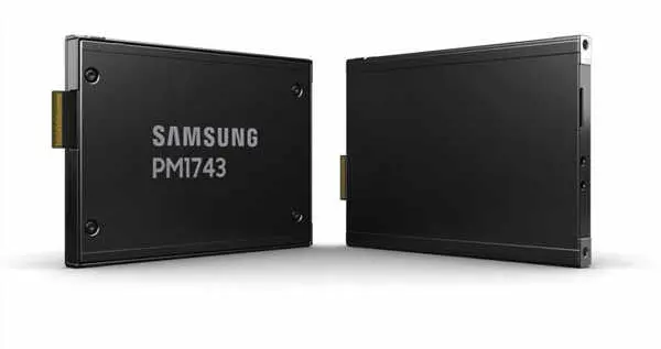 三星企业级服务器SSD新品：顺序读取13000MB/s