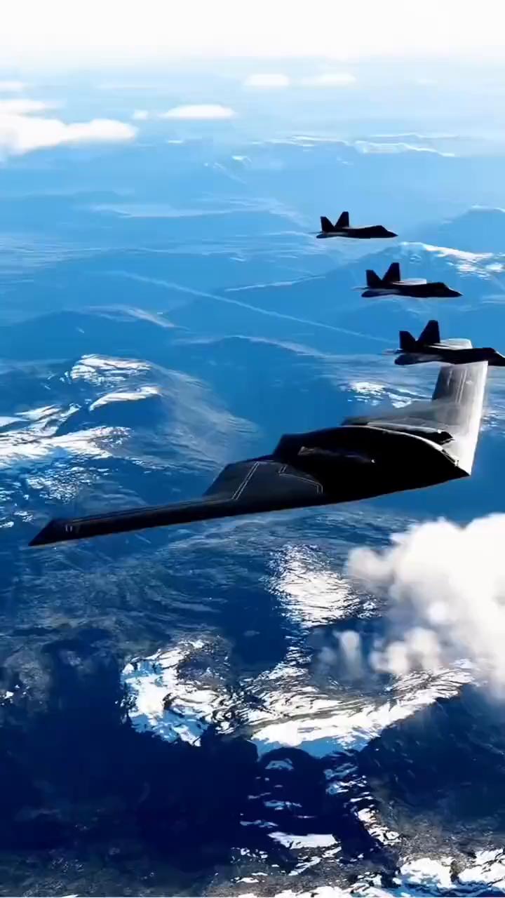 我生来是孤寂的鸟，是自由的风，就算在世俗牢笼也能保持与众不同。学不会假装笑容去顺