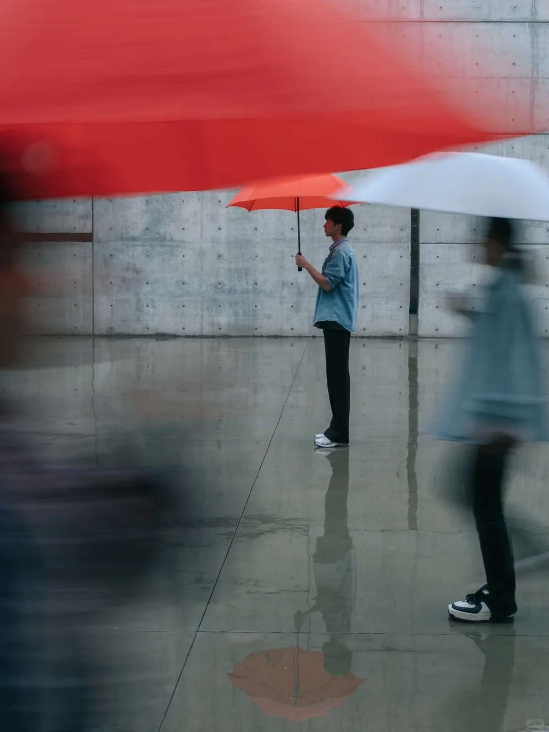 下雨了，记得打伞
